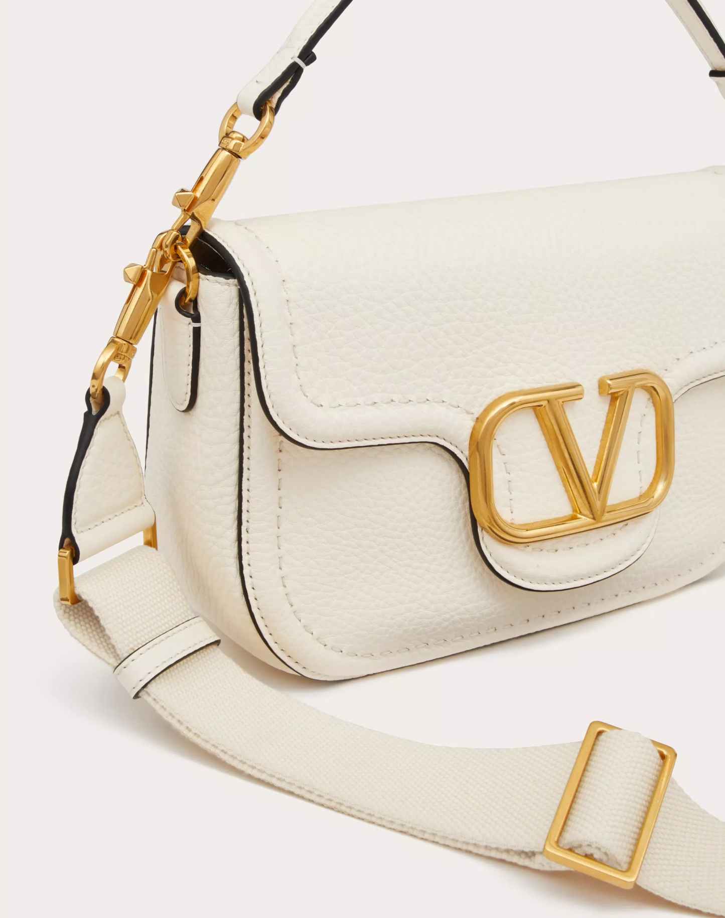 VALENTINO GARAVANI ALLTIME GRAINY CALFSKIN SHOULDER BAG